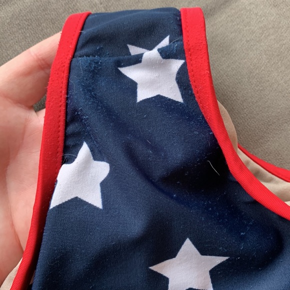 Wonder Woman swimsuit, size 4. - Picture 4 of 5